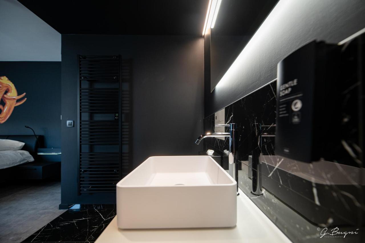 Les Thermes De Spa By La Cour De La Reine Hotel, Suites & Acces Gratuit Au Centre Thermal 외부 사진